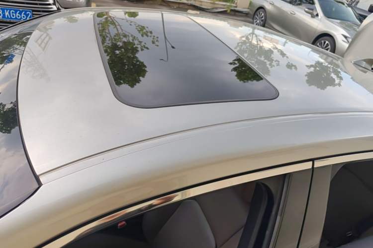Used Lexus ES 2023 200 Excellence Edition Roof