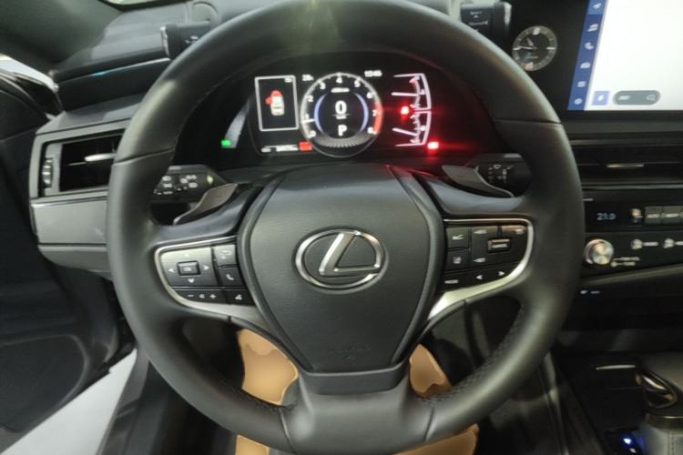 Used Lexus ES 2023 200 Excellence Edition Steering Wheel