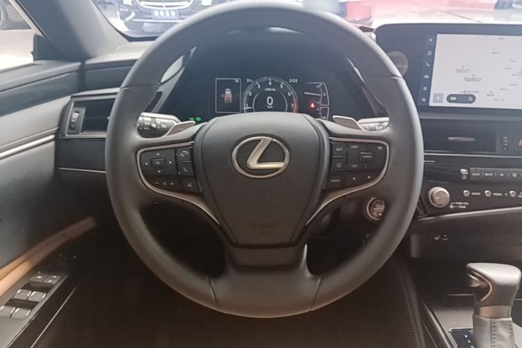 Used Lexus ES 2023 200 Excellence Edition Steering Wheel