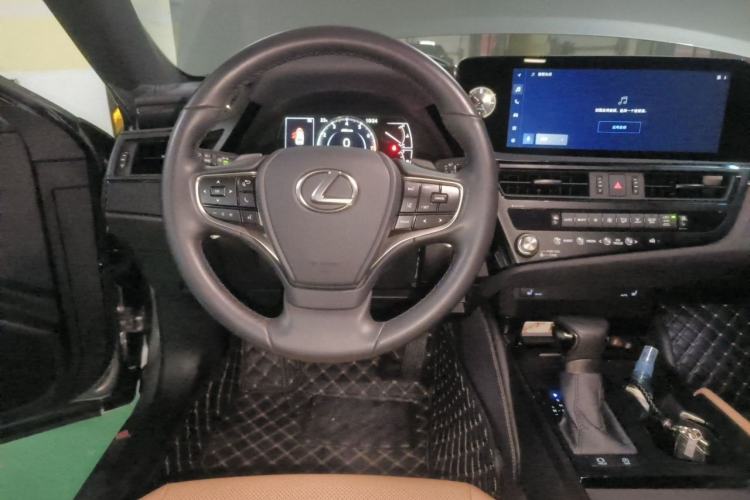 Used Lexus ES 2023 200 Excellence Edition Steering Wheel