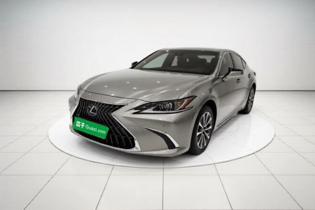 Used Lexus ES 2023 200 Excellence Edition