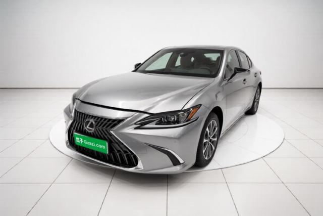 Used Lexus ES 2023 200 Excellence Edition