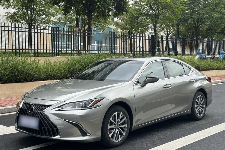 Used Lexus ES 2023 200 Excellence Edition Guazi used car, China used car export, Used car for sale, Used  cars, Cheapest cars for sale