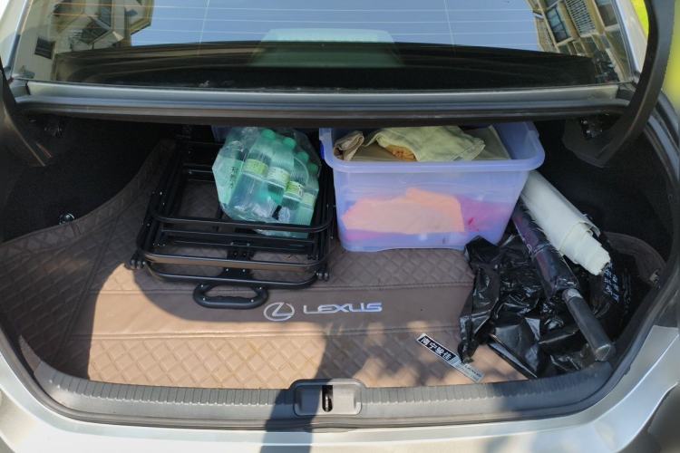 Used Lexus ES 2023 200 Excellence Edition Trunk