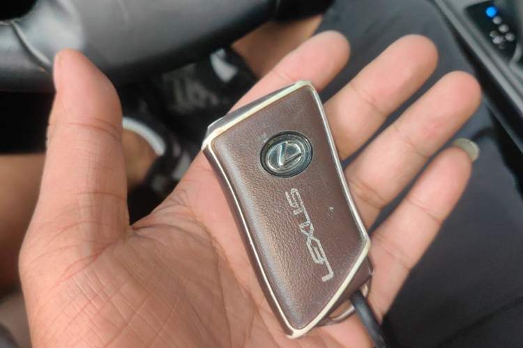 Used Lexus ES 2023 200 Excellence Edition Vehicle Key
