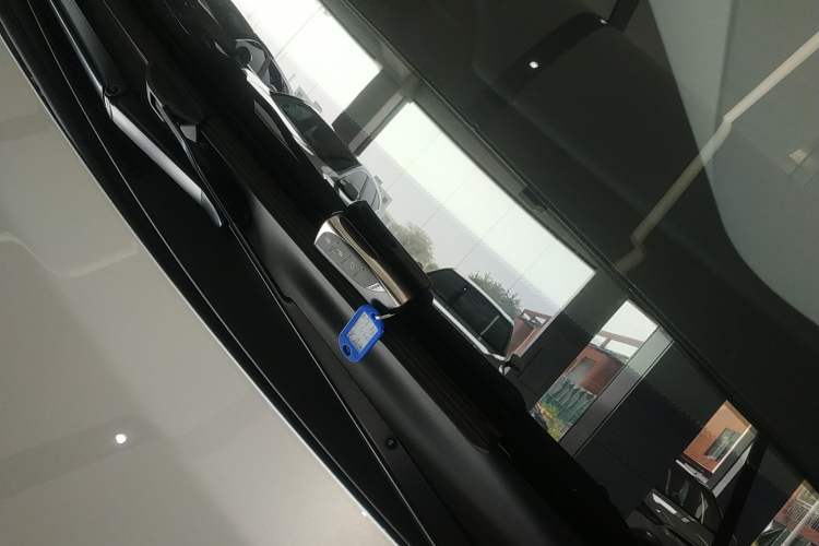 Used Lexus ES 2023 200 Excellence Edition Vehicle Key