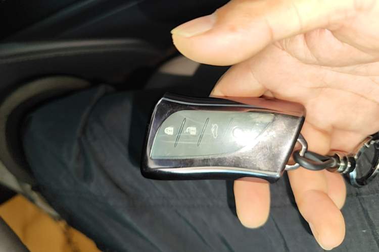 Used Lexus ES 2023 200 Excellence Edition Vehicle Key