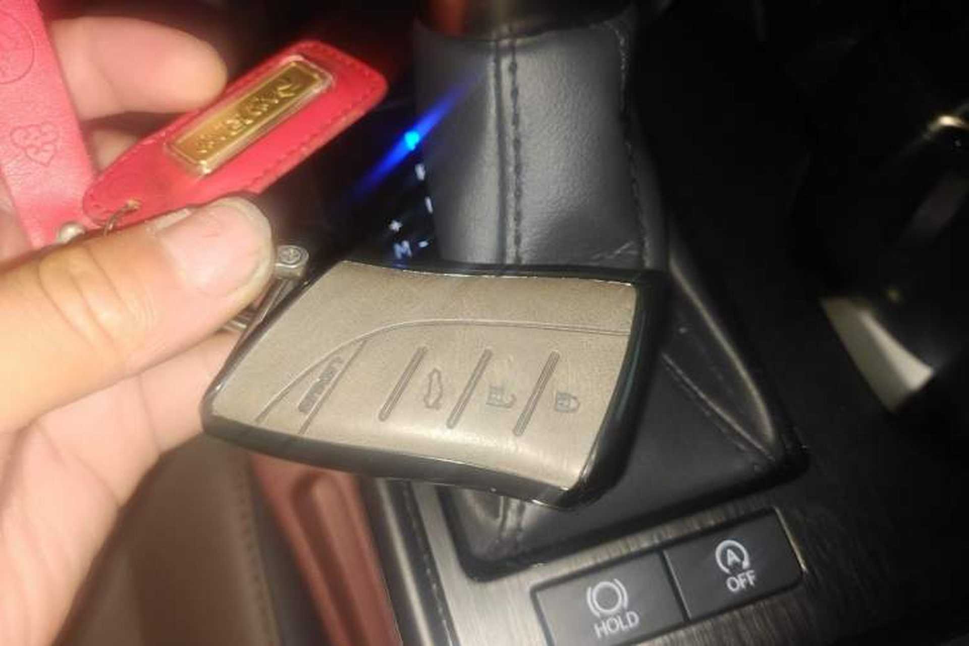 Used Lexus ES 2023 200 Luxury Edition Vehicle Key