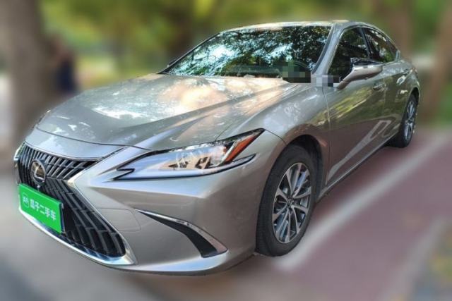Used Lexus ES 2023 200 Excellence Edition