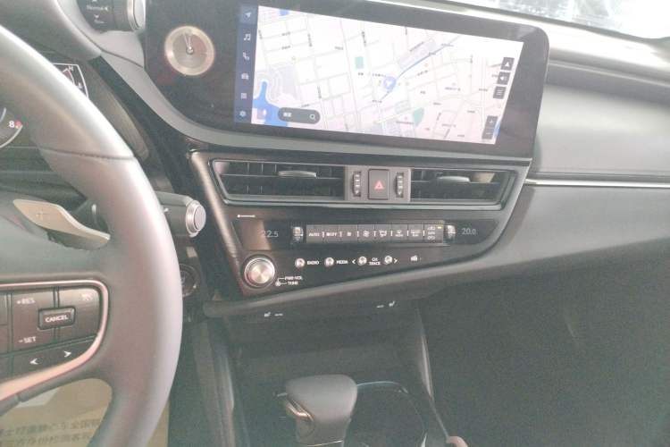 Used Lexus ES 2023 200 Excellence Edition Audio And AC Panel