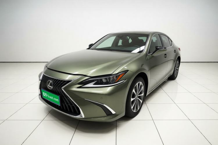 Lexus ES 2023 200 Luxury Edition