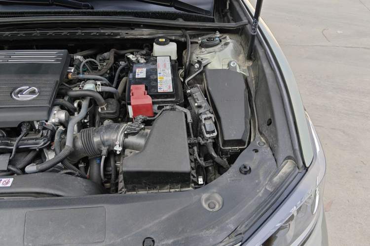 Used Lexus ES 2023 200 Luxury Edition Engine Bay Left