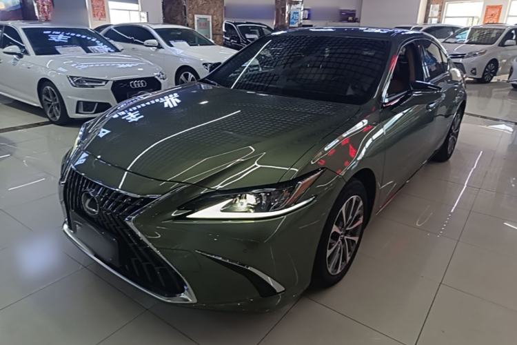 Lexus ES 2023 200 Excellence Edition