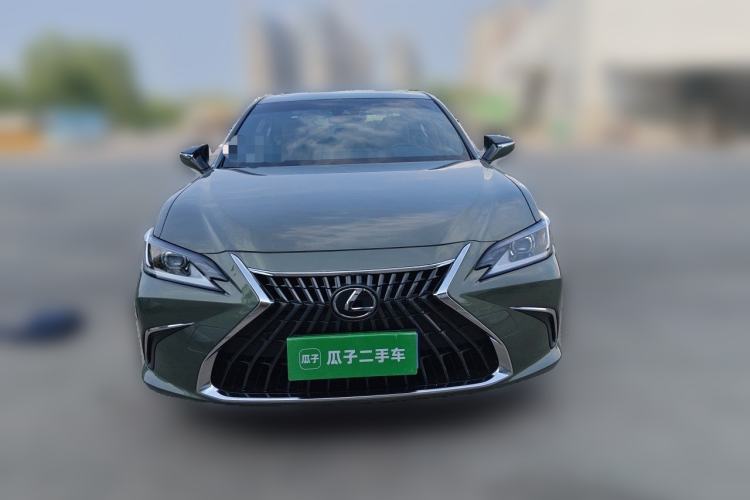 Used Lexus ES 2023 200 Luxury Edition Front
