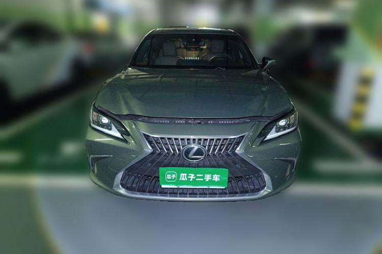 Used Lexus ES 2023 200 Excellence Edition Front