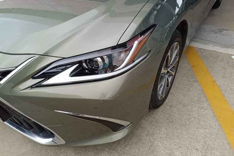 Used Lexus ES 2023 200 Excellence Edition Left Front Headlight