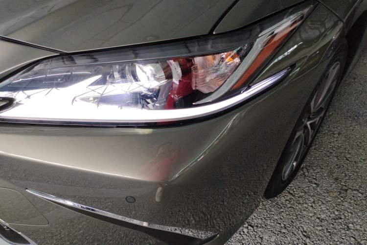 Used Lexus ES 2023 200 Excellence Edition Left Front Headlight