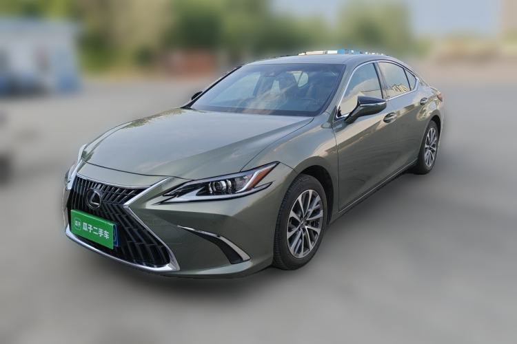 Used Lexus ES 2023 200 Luxury Edition Guazi used car, China used car export, Used car for sale, Used Lexus cars, Cheapest cars for sale