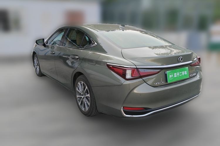 Used Lexus ES 2023 200 Luxury Edition Rear Left 45 Deg