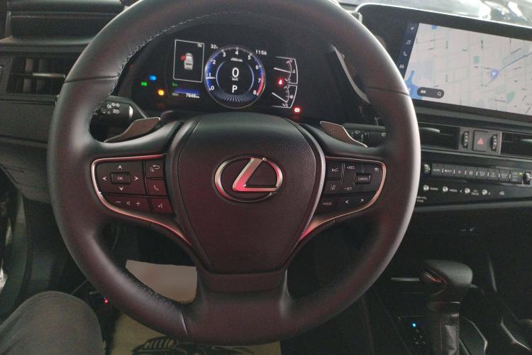 Used Lexus ES 2023 200 Excellence Edition Steering Wheel