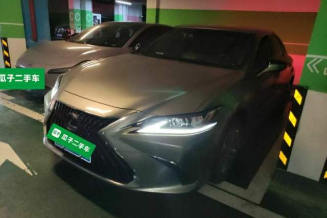 Used Lexus ES 2023 200 Excellence Edition