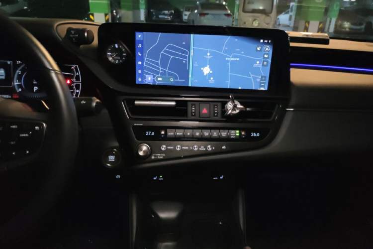 Used Lexus ES 2023 200 Excellence Edition Audio And AC Panel