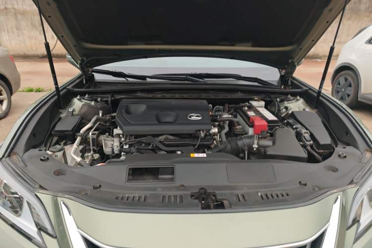 Used Lexus ES 2023 200 Excellence Edition Engine Bay