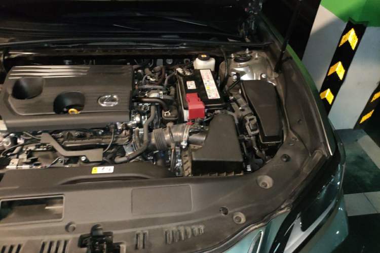 Used Lexus ES 2023 200 Excellence Edition Engine Bay Left