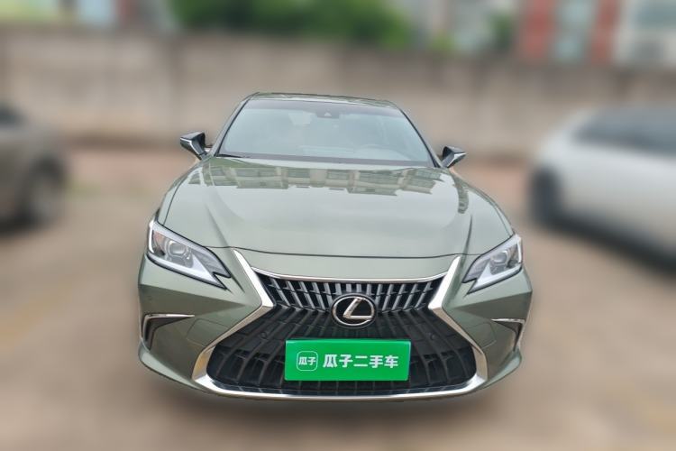 Used Lexus ES 2023 200 Excellence Edition Front