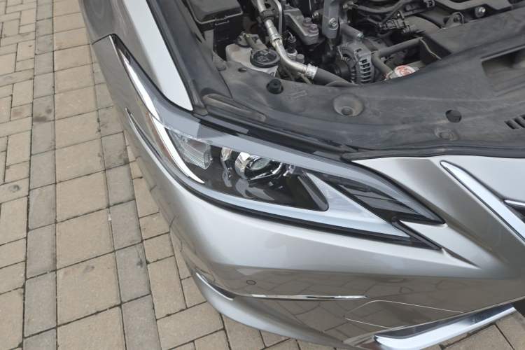Used Lexus ES 2023 200 Excellence Edition Right Front Headlight