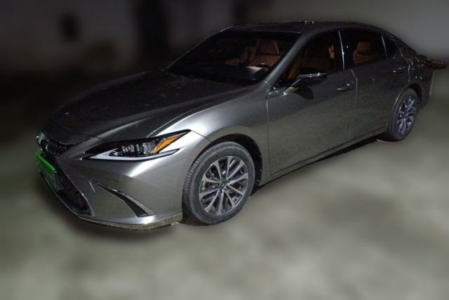 Used Lexus ES 2023 200 Excellence Edition