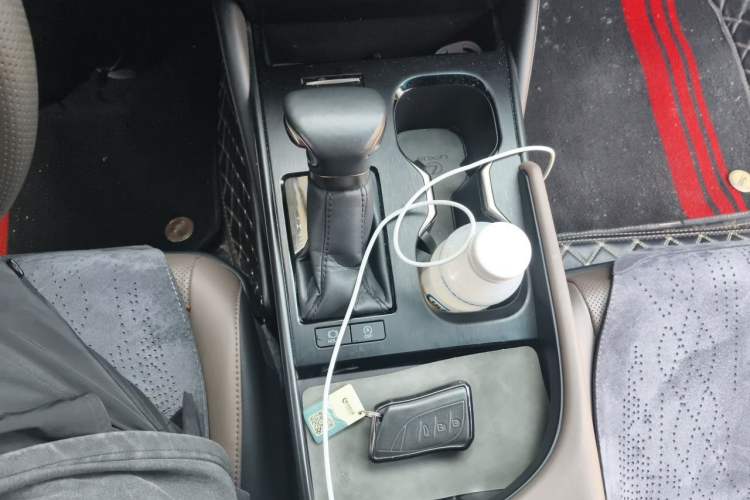 Used Lexus ES 2023 200 Excellence Edition Gear Lever