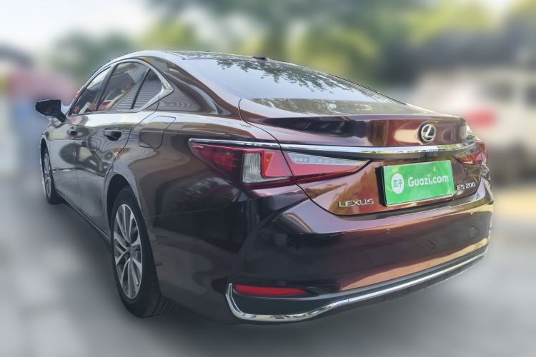 Used Lexus ES 2023 200 Excellence Edition Rear Left 45 Deg