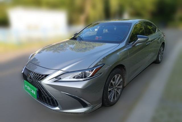 Used Lexus ES 2023 200 Excellence Edition