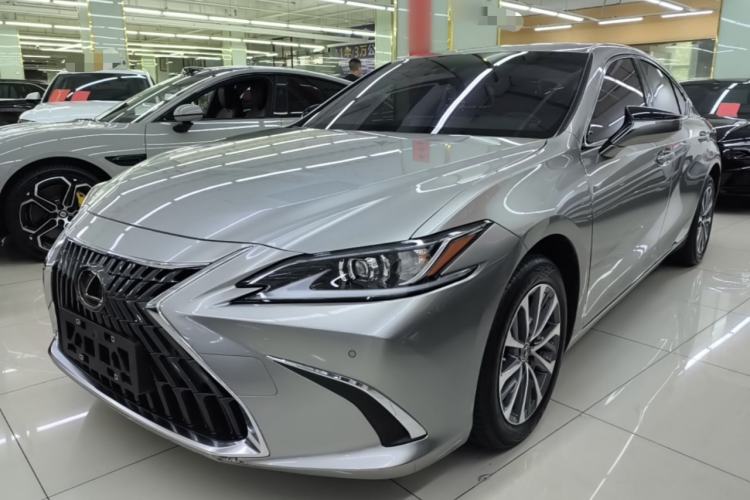 Lexus ES 2023 200 Excellence Edition
