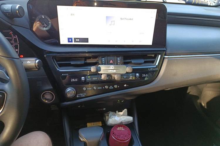 Used Lexus ES 2023 200 Excellence Edition Audio And AC Panel