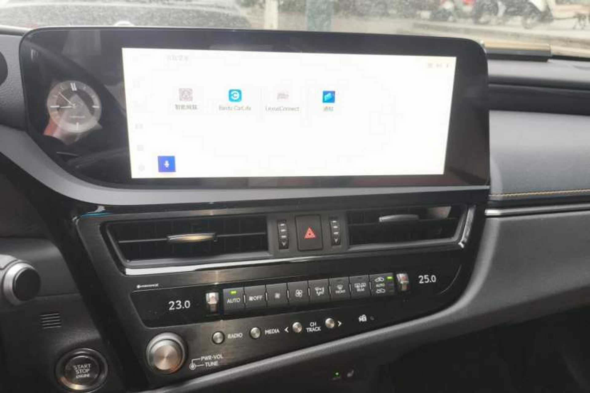 Used Lexus ES 2023 200 Excellence Edition Audio And AC Panel