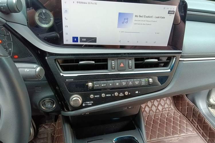 Used Lexus ES 2023 200 Excellence Edition Audio And AC Panel