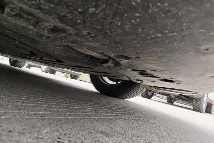 Used Lexus ES 2023 200 Excellence Edition Chassis Front