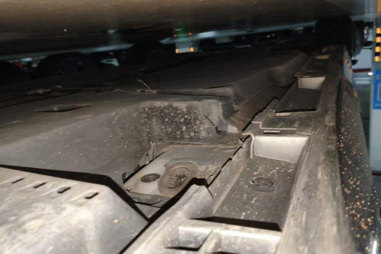 Used Lexus ES 2023 200 Excellence Edition Chassis Rear Left