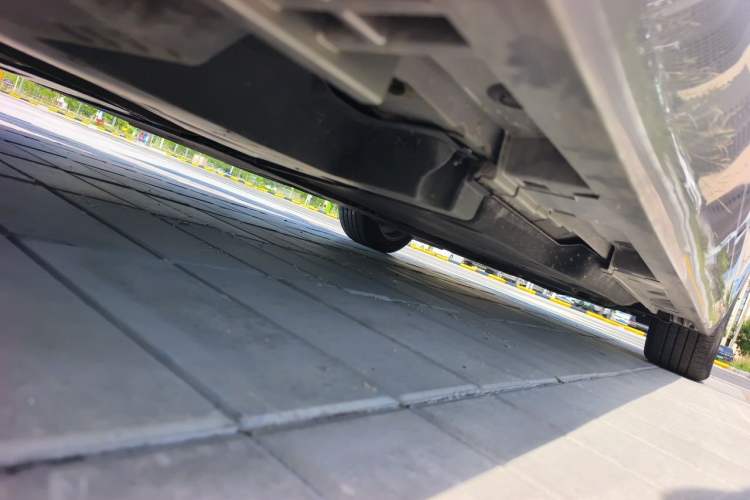 Used Lexus ES 2023 200 Excellence Edition Chassis Rear Right