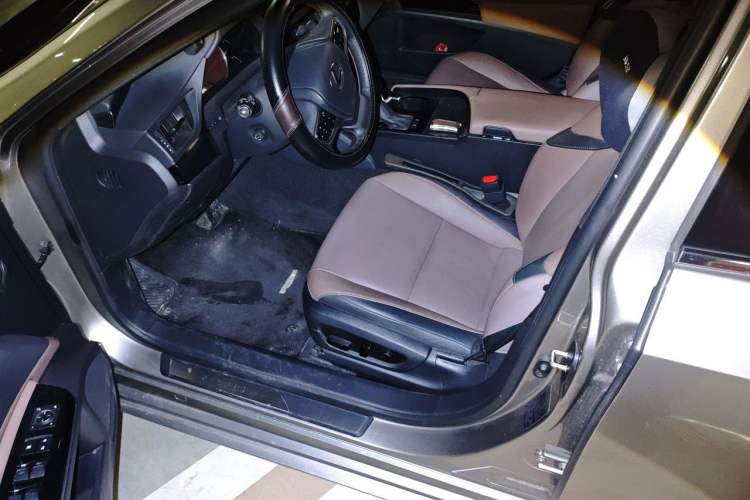 Used Lexus ES 2023 200 Excellence Edition Driver Seat