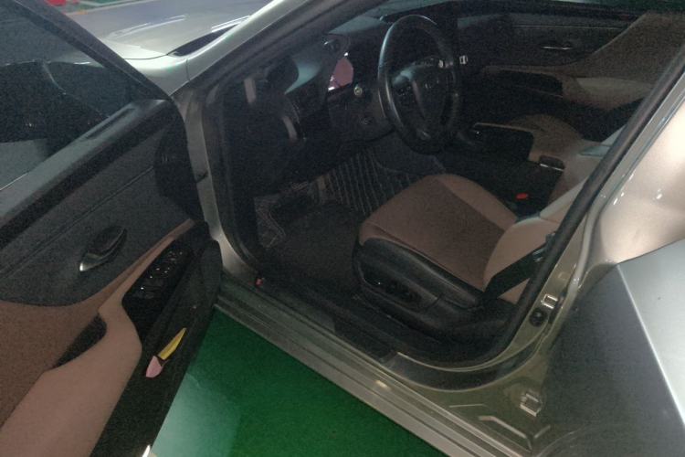 Used Lexus ES 2023 200 Excellence Edition Driver Seat