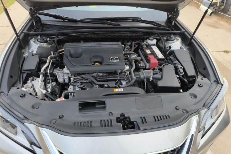 Used Lexus ES 2023 200 Excellence Edition Engine Bay