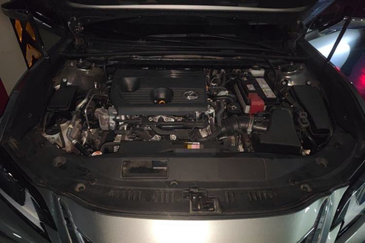 Used Lexus ES 2023 200 Excellence Edition Engine Bay