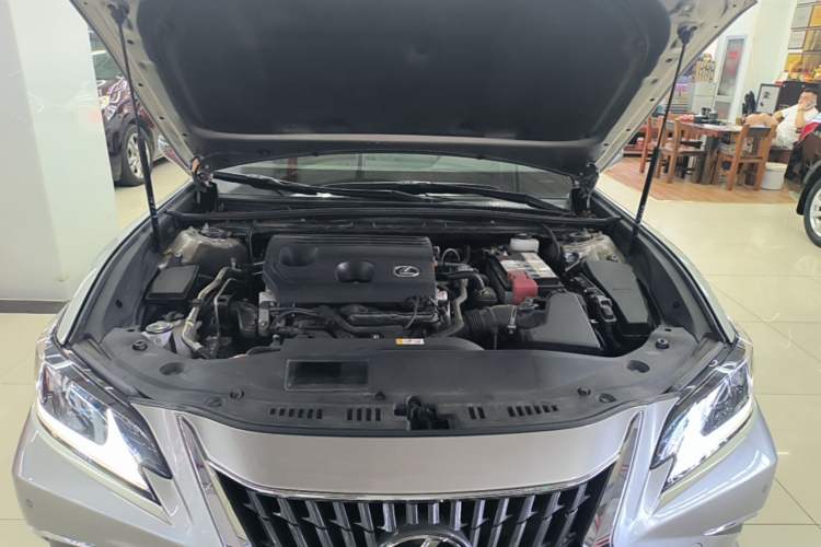 Used Lexus ES 2023 200 Excellence Edition Engine Bay