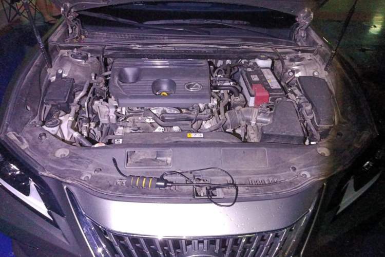 Used Lexus ES 2023 200 Excellence Edition Engine Bay