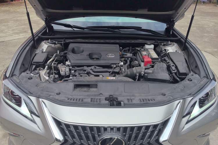 Used Lexus ES 2023 200 Excellence Edition Engine Bay