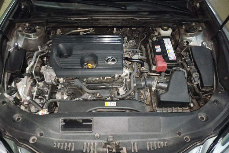 Used Lexus ES 2023 200 Excellence Edition Engine Bay