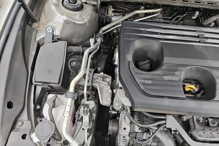 Used Lexus ES 2023 200 Excellence Edition Engine Bay Right